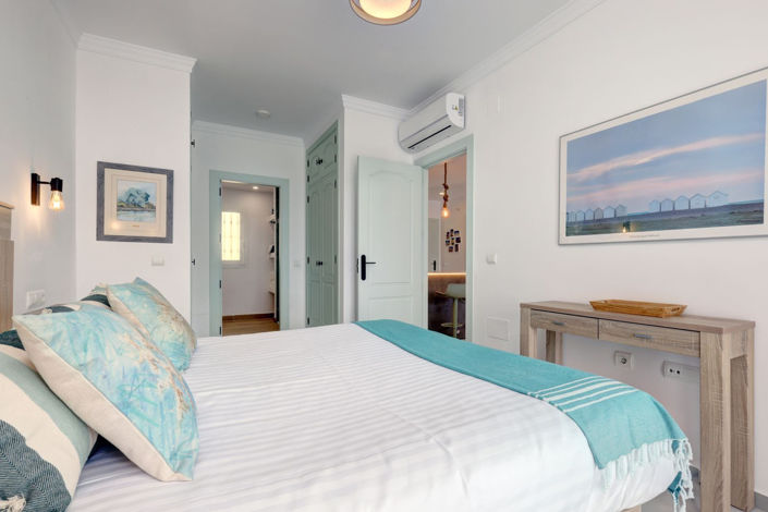 Image No.27-2 Bed Apartment for sale