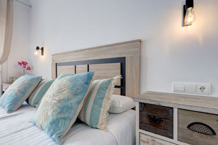 Image No.28-2 Bed Apartment for sale