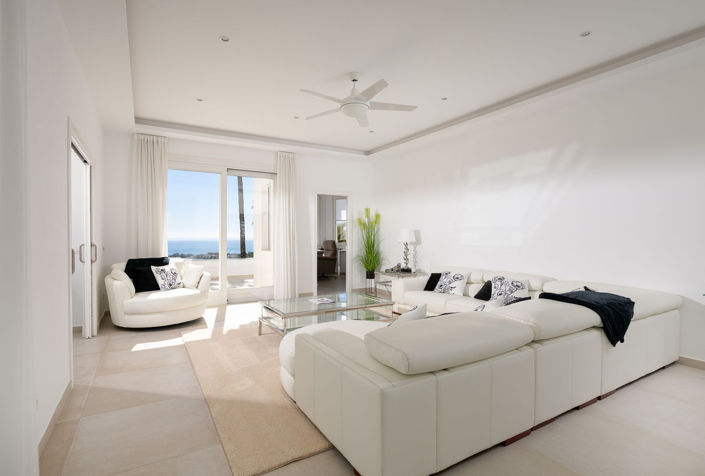 Image No.7-9 Bed Villa for sale