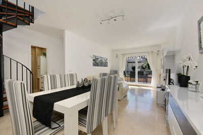 4-c23c0f86247804fa50226aecd8b0b2c8