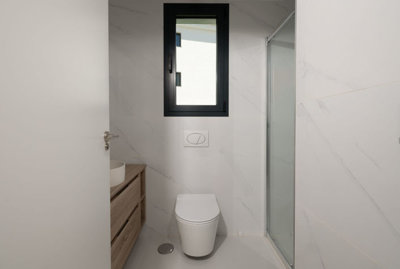 10-bb915d1cb19341576dcdc994b81ab9c5