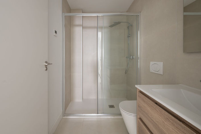 Image No.9-3 Bed Apartment for sale