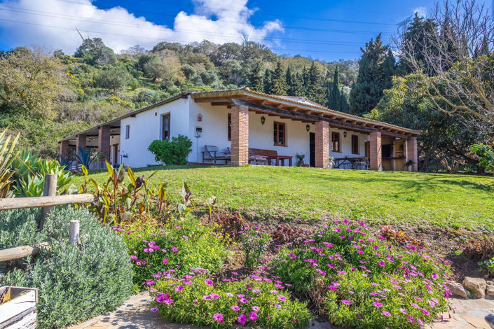 Image No.3-Villa de 8 chambres à vendre à Casares