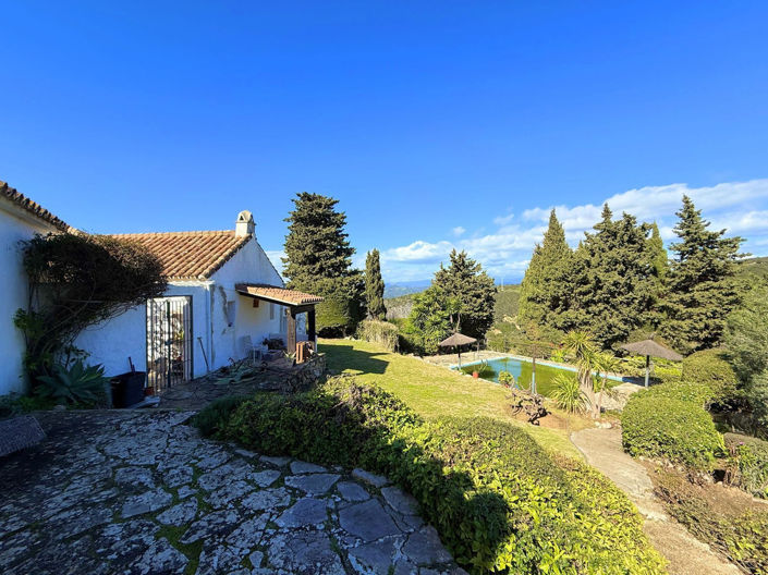 Image No.30-8 Bed Villa for sale
