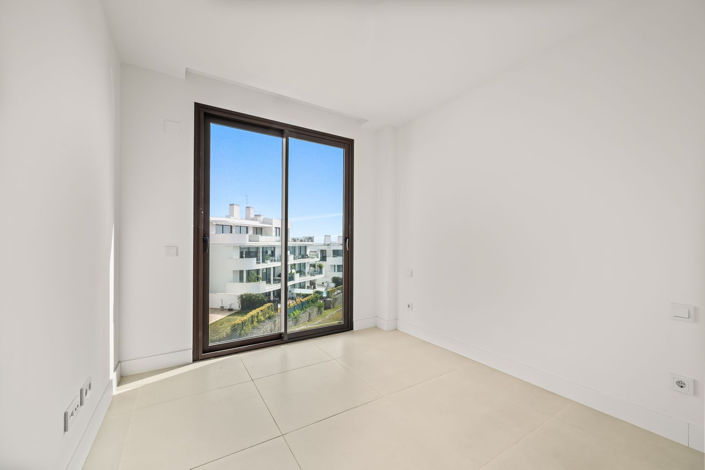 Image No.4-3 Bed Apartment for sale