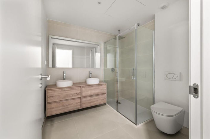 Image No.18-2 Bed Apartment for sale