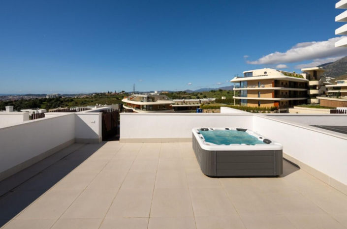 Image No.3-Appartement de 2 chambres à vendre à Fuengirola