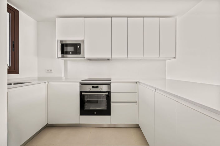 Image No.14-2 Bed Apartment for sale