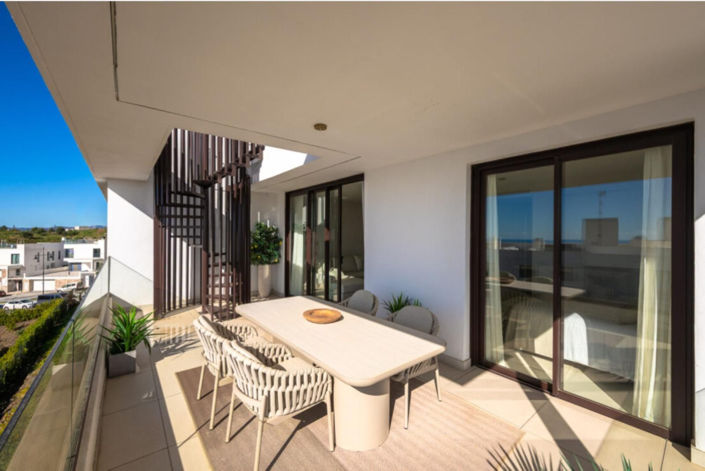 Image No.15-2 Bed Apartment for sale