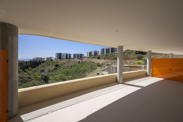 Image No.20-2 Bed Apartment for sale