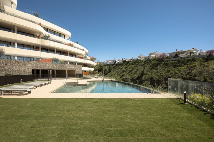 Image No.29-2 Bed Apartment for sale