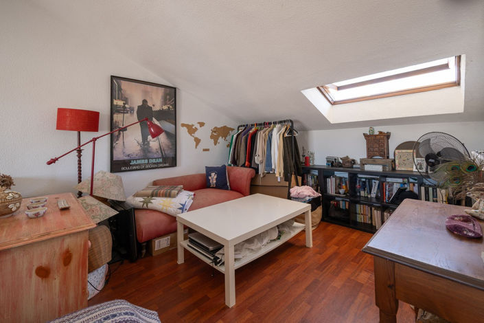 Image No.13-3 Bed Townhouse for sale