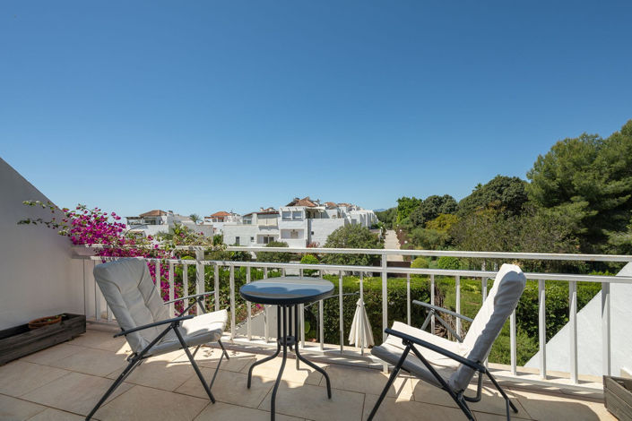 Image No.21-3 Bed Townhouse for sale