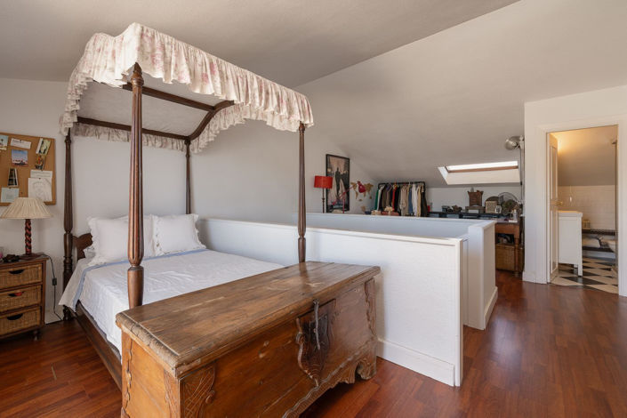 Image No.26-3 Bed Townhouse for sale