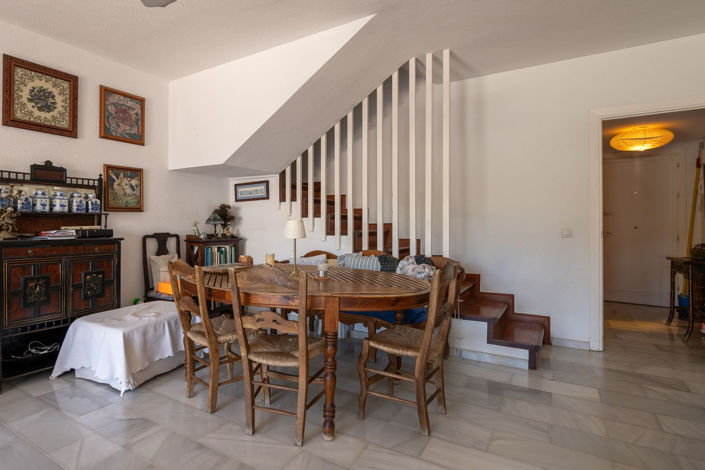 Image No.5-3 Bed Townhouse for sale