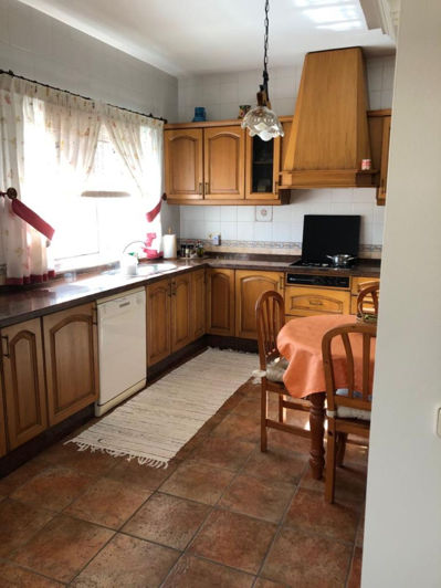 Image No.6-4 Bed Property for sale
