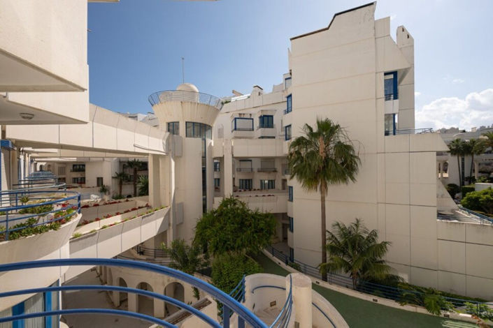 Image No.26-2 Bed Apartment for sale