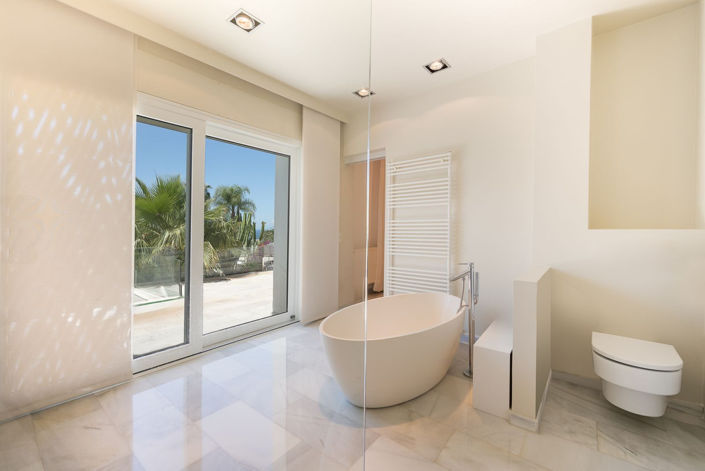 Image No.20-7 Bed Villa for sale
