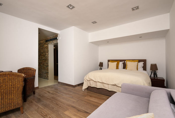 Image No.28-7 Bed Villa for sale