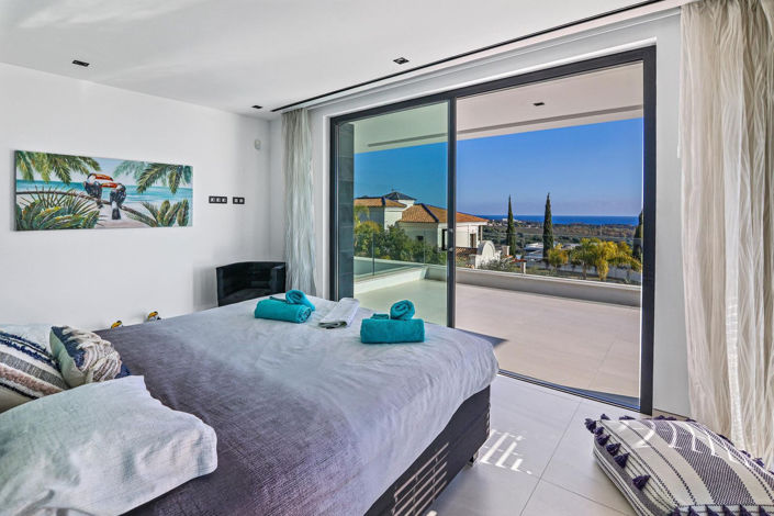 Image No.26-6 Bed Villa for sale