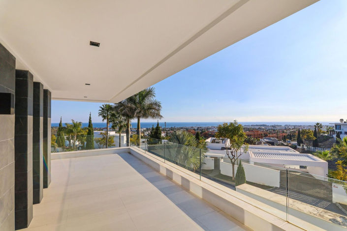 Image No.3-6 Bed Villa for sale