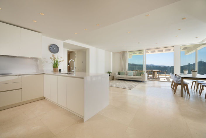 Image No.23-3 Bed Apartment for sale