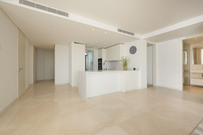 Image No.25-3 Bed Apartment for sale