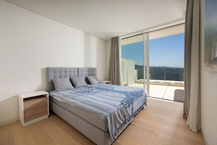 Image No.30-3 Bed Apartment for sale