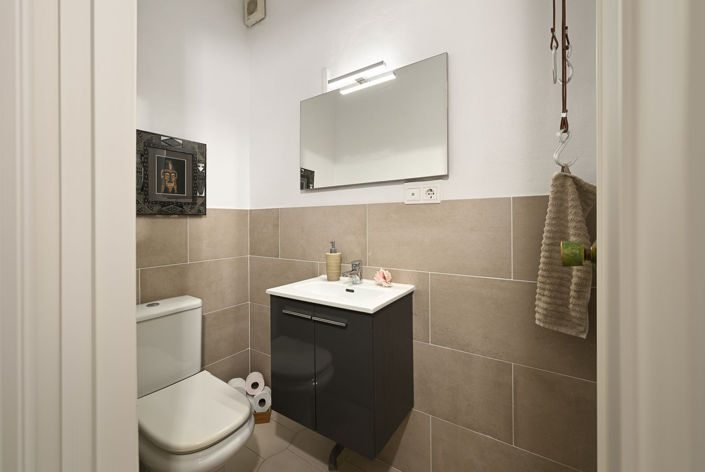 Image No.19-2 Bed Villa for sale