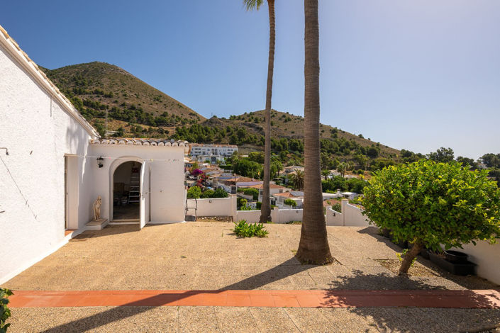 Image No.20-2 Bed Villa for sale