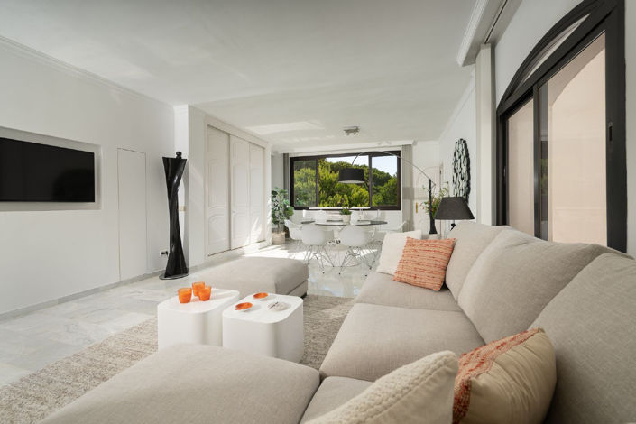 Image No.18-2 Bed Apartment for sale