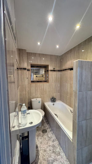 Image No.11-3 Bed Apartment for sale