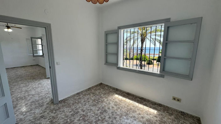 Image No.8-3 Bed Apartment for sale
