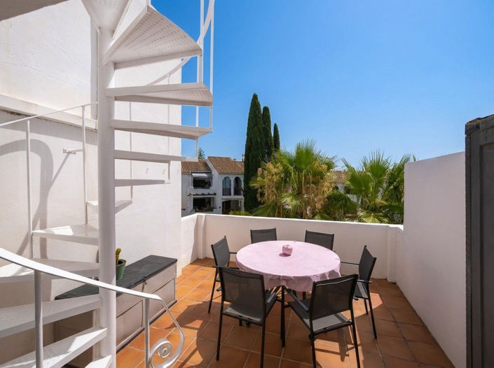 Image No.10-2 Bed Apartment for sale