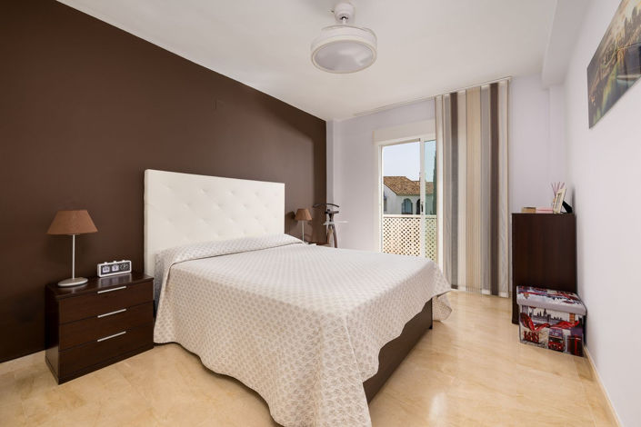 Image No.11-2 Bed Apartment for sale