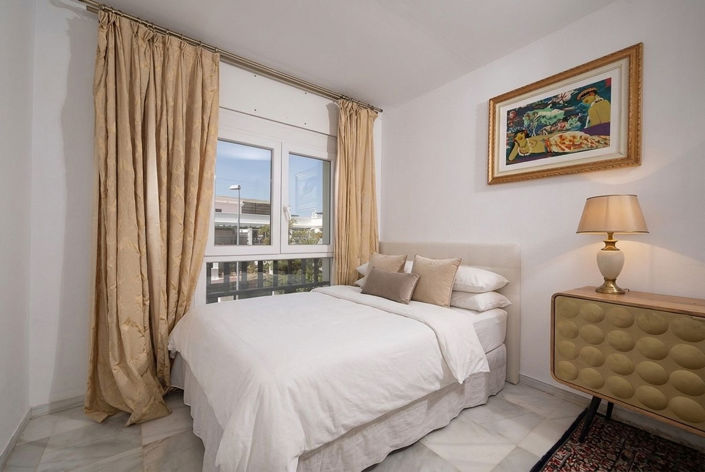 Image No.12-2 Bed Apartment for sale