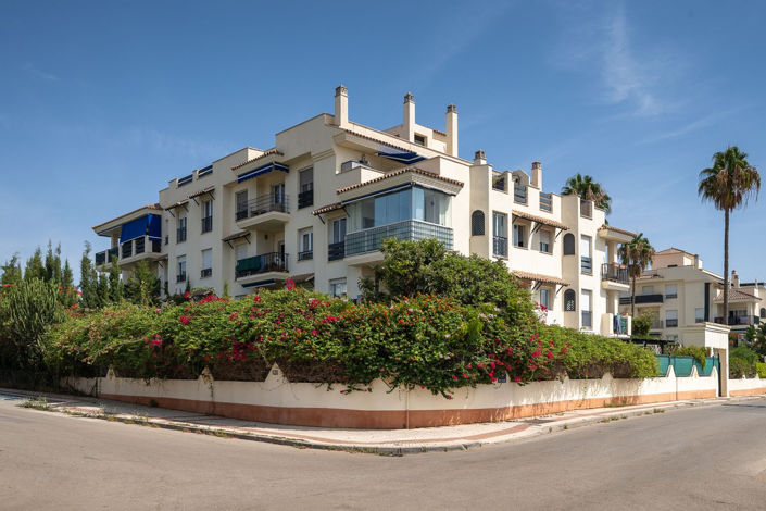 Image No.16-2 Bed Apartment for sale