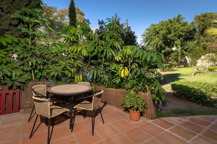 Image No.16-2 Bed Townhouse for sale