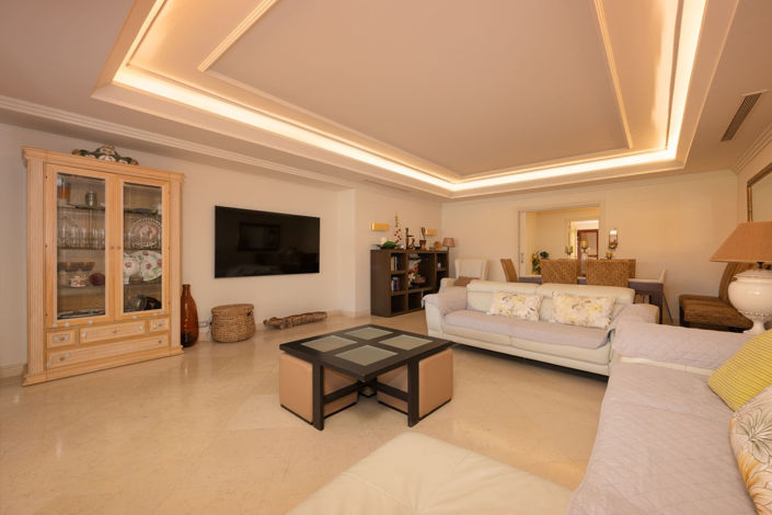 Image No.28-3 Bed Apartment for sale