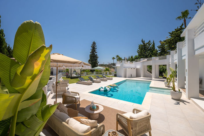 Image No.2-6 Bed Villa for sale