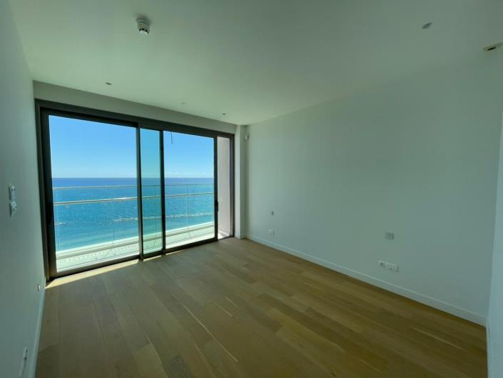 Image No.20-2 Bed Apartment for sale
