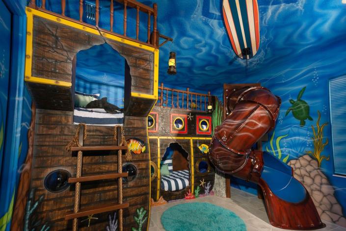 Image No.6-5 Bed Villa / Detached for sale