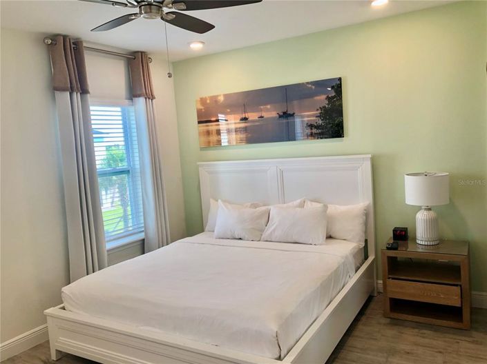 Image No.13-3 Bed Townhouse for sale