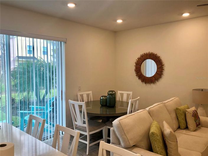 Image No.8-3 Bed Townhouse for sale