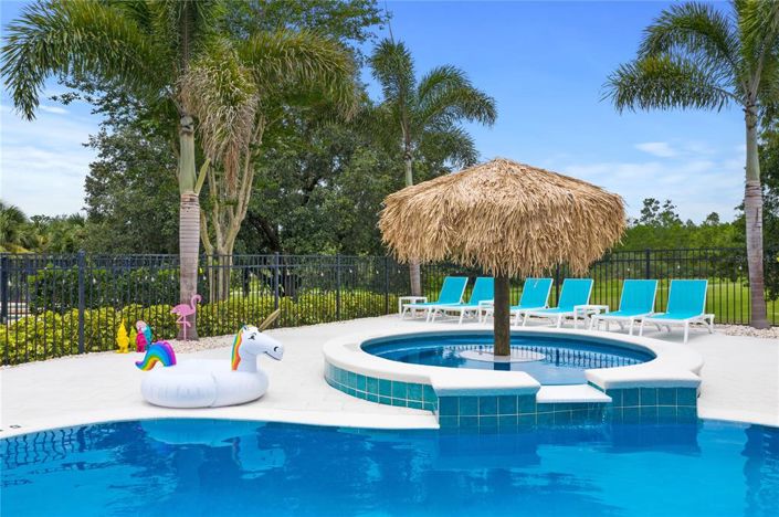 Image No.38-6 Bed Property for sale