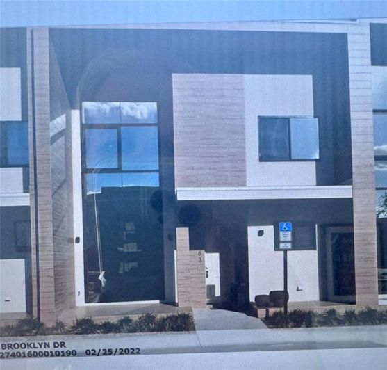 Image No.1-3 Bed Townhouse for sale