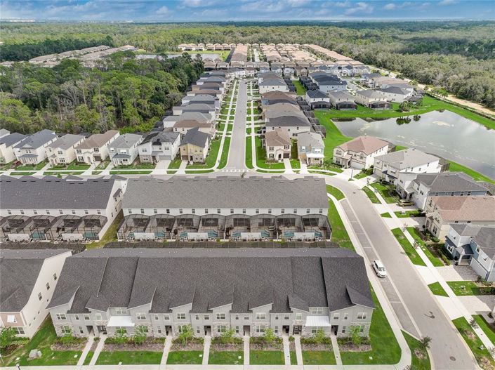 Image No.3-5 Bed Townhouse for sale