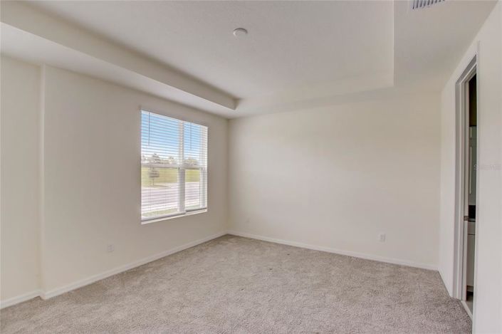 Image No.33-5 Bed Townhouse for sale