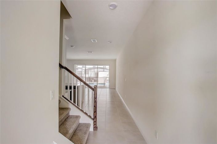 Image No.50-5 Bed Townhouse for sale