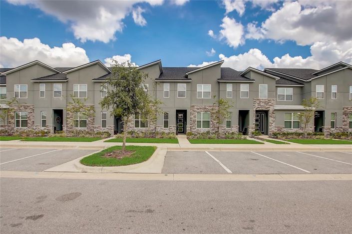 Image No.54-5 Bed Townhouse for sale